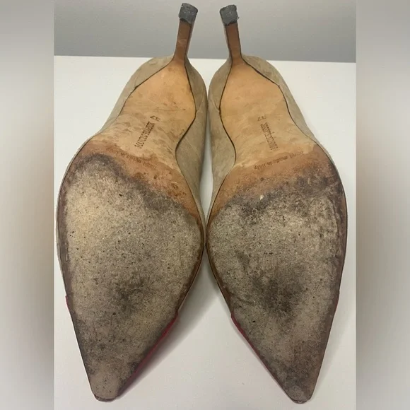 MANOLO BLAHNIK BB CAPTOE SUEDE PUMPS - Picture 9 of 11